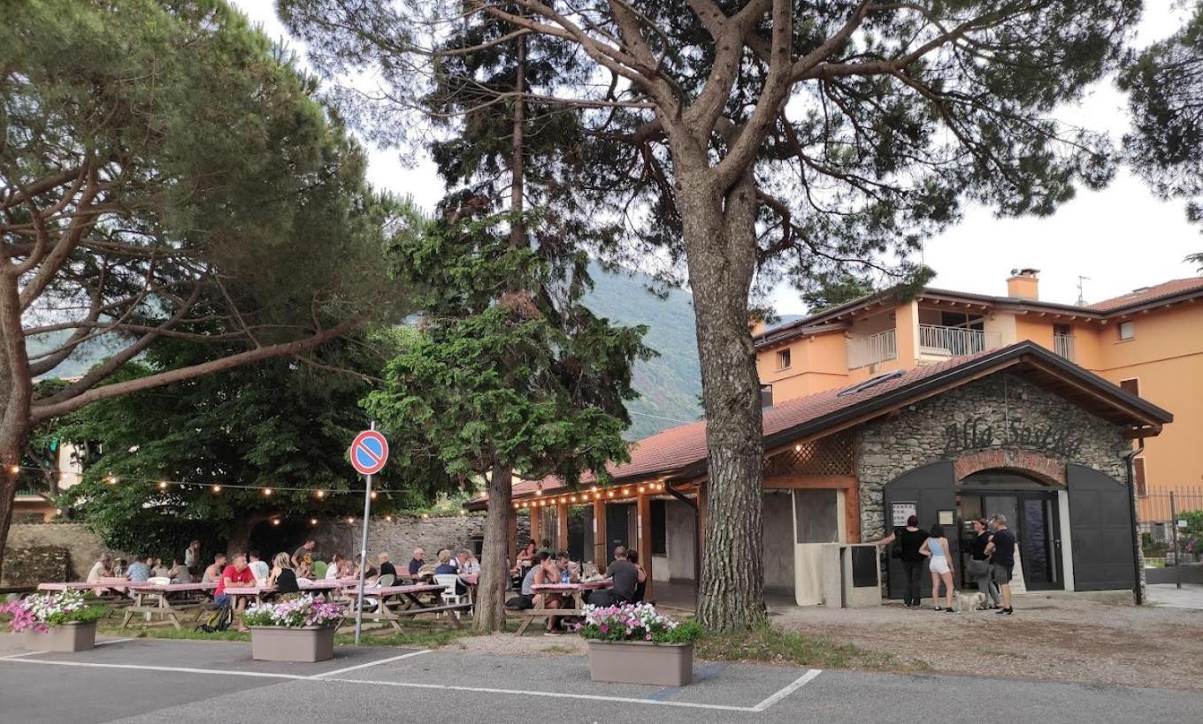 Casa Di Ale E Bea Leilighet Dervio Eksteriør bilde